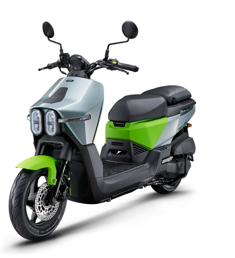 EV 300